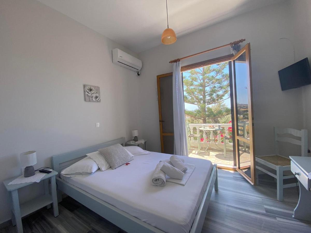 Stelios Zalonis Apartments Tinos Exterior photo