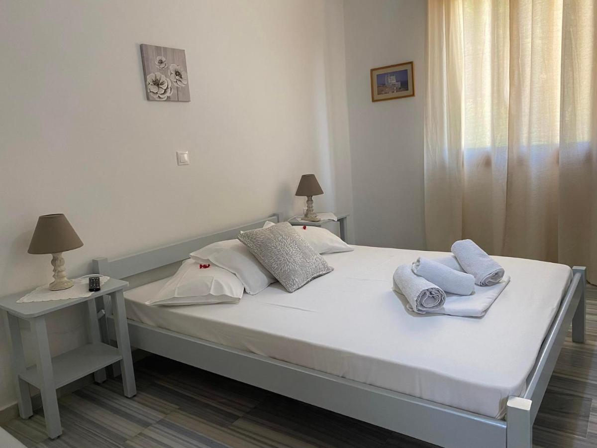 Stelios Zalonis Apartments Tinos Exterior photo